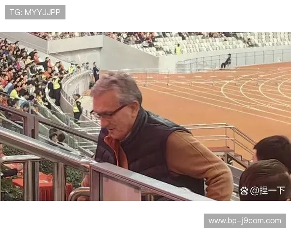 温州足球队更换主教练 新战略引期待 球迷盼迎来新篇章